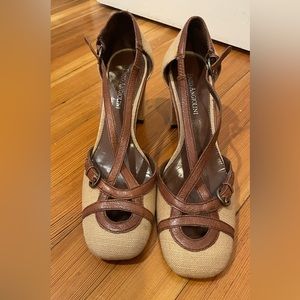 Size: 8 1/2 Enzo Angiolini shoes.